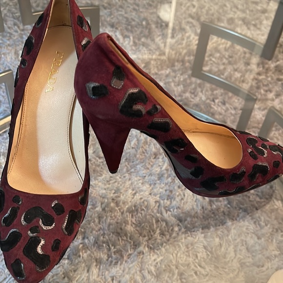Prada high heels. - Picture 2 of 5